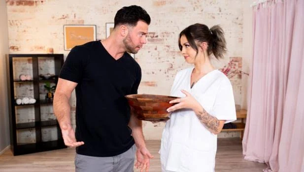 Porno Legendado - Um pequeno engano na reserva